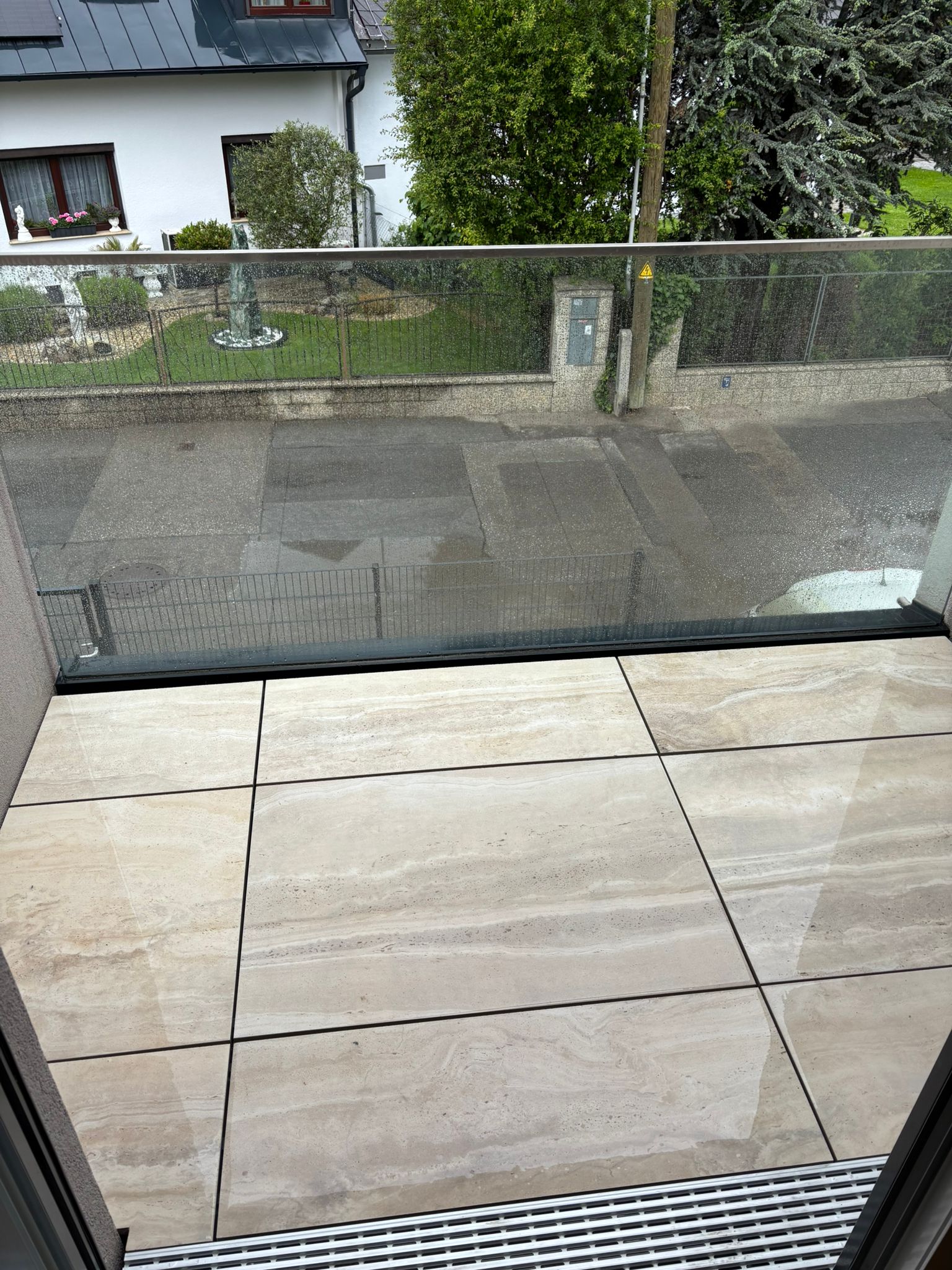 Balkon verfliesen – Fertigstellung